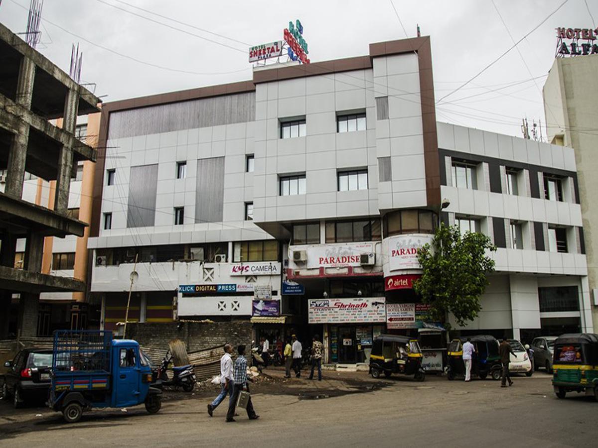 Hotel Sheetal Plaza สุรัต ภายนอก รูปภาพ