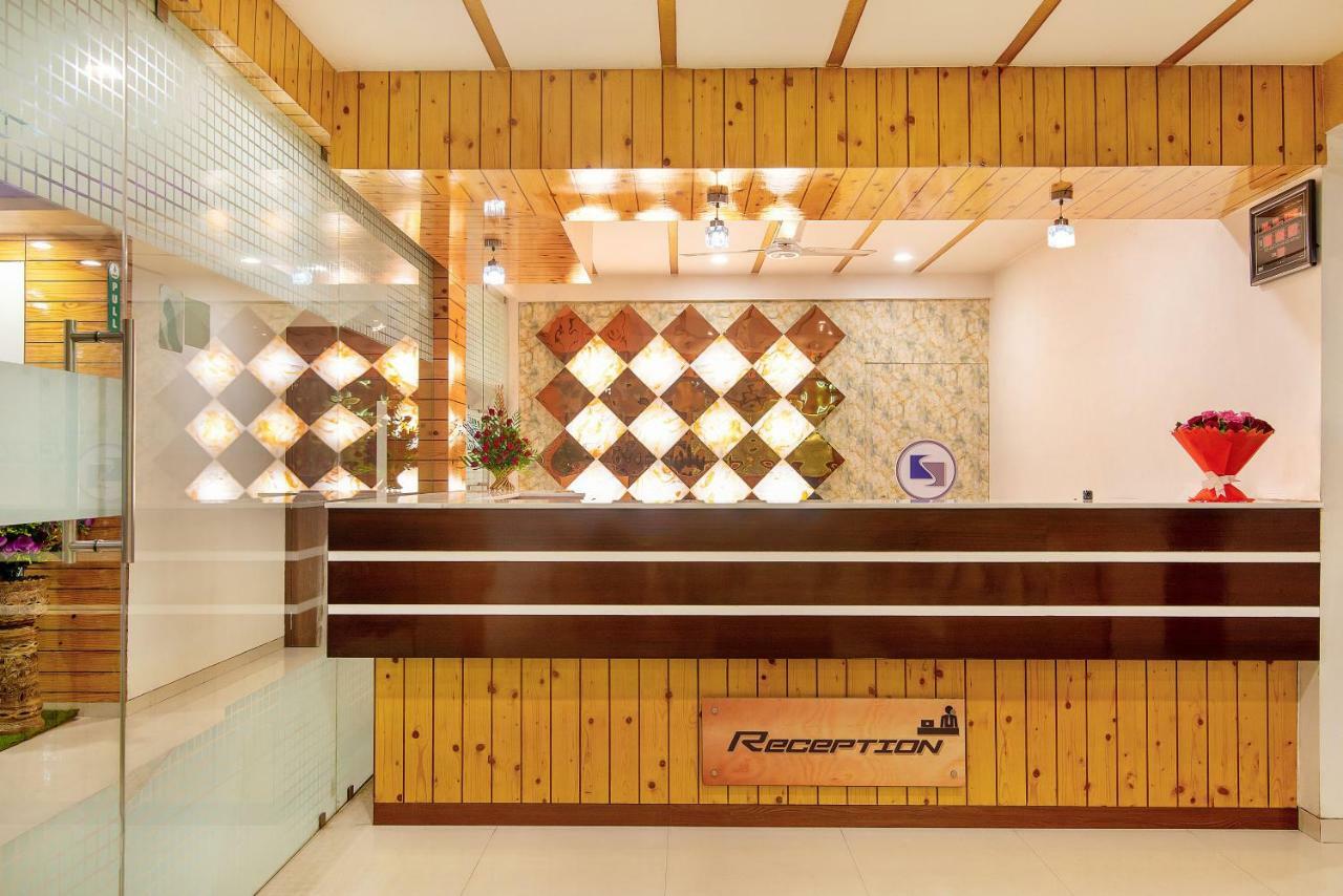 Hotel Sheetal Plaza สุรัต ภายนอก รูปภาพ